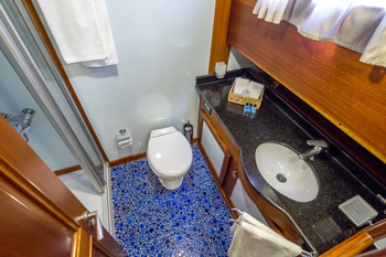 An en-suite on a gulet, this is the Carpe Diem 7 gulet available for charters in Croatia